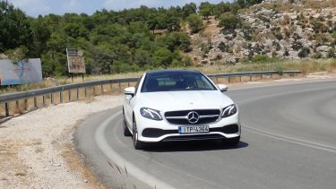 mercedes_e200_coupe-7