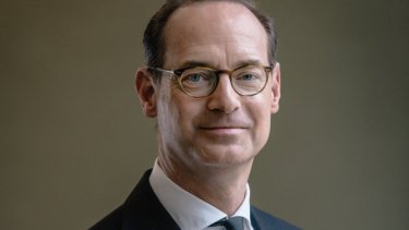 allianz_ceo_oliver_bate