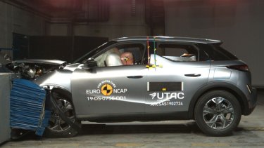 s0-crash-test-euro-ncap-4-etoiles-pour-la-ds3-crossback-un-record-pour-la-tesla-model-3-596033