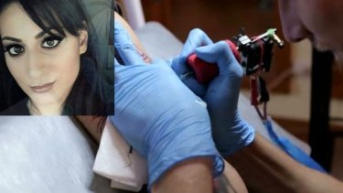 depositphotos-223922102-stock-video-needle-tattoo-machines-inject-a