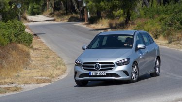 mercedes_b200_280