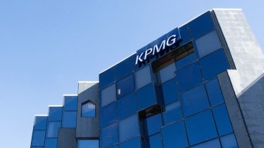 kpmg_greece1