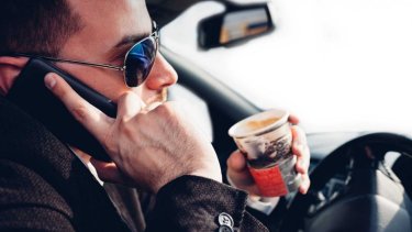 mobilephonedriving