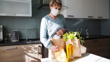 shutterstock_1677433438