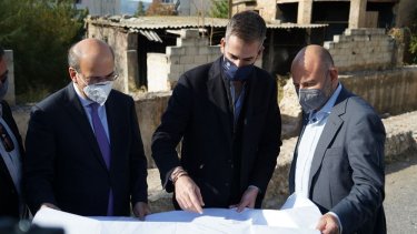 k._hatzidakis_apolytis_proteraiotitas_to_zitima_ton_etoimorropon_ktirion