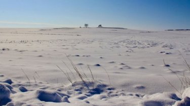 hioni-pollapla-ofeli-gia-atmosfaira-edafos-kai-agrotiki-paragogi