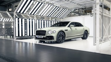 thumbnail_bentley_-_heritage_paint_sage_green_1