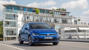 thumbnail_neo-volkswagen-polo_4