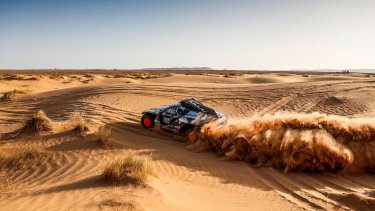 audi_rs_q_e-tron_-_rally_dakar_-_50_days_to_go_1