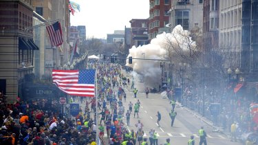 140410-bostonclock-explosion-inline_1