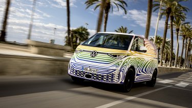 id._buzz_covered_drive_barcelona_1