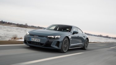 e-tron_gt_2