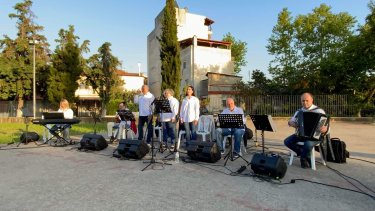 pfizer_hellas_band_2022.05.30