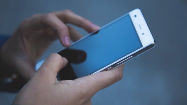 hands-g3d3ae50ed_1280