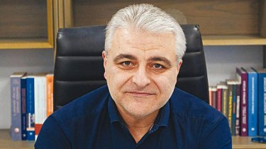 tavernarakis