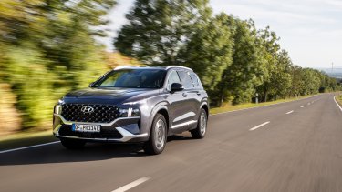 hyundai_santa_fe_phev_9