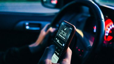 telematics-distracted-driving