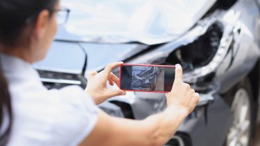 car-accident-insurance-photo