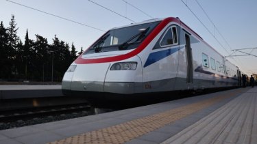 treno-768x527