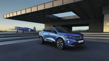 all-new_renault_rafale_-_alpine_blue_8_002