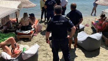 17.08.2023_tinos_paralies-3