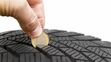 coin-car-tyre