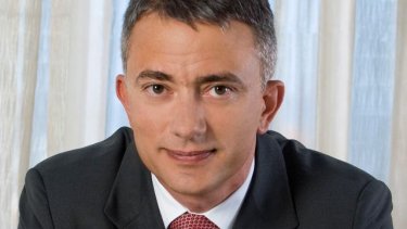 20304072_zarkalis