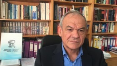364x234xmanolopoulos.png.pagespeed.ic_.iaclij0yen