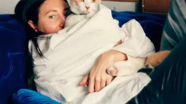 interactive-womancat-65c36409023f4