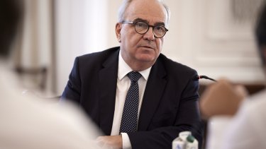 nikos-papathanasis