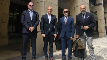 foto1