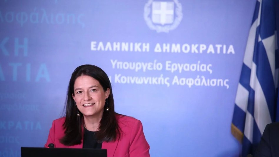 ΥΠΕΚΑ Ν. Κεραμέως: Το φύλο δεν μπορεί να επηρεάζει τον μισθό – Κατατέθηκε στη Βουλή το νομοσχέδιο για την ισότητα αμοιβής ανδρών και γυναικών για όμοια εργασία