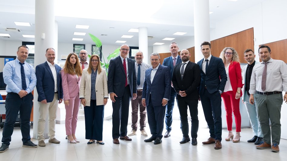 Alpha Bank: Ο CEO Βασίλης Ψάλτης περιόδευσε στην Κεντρική Μακεδονία, με επιχειρηματικότητα και παιδεία στο επίκεντρο