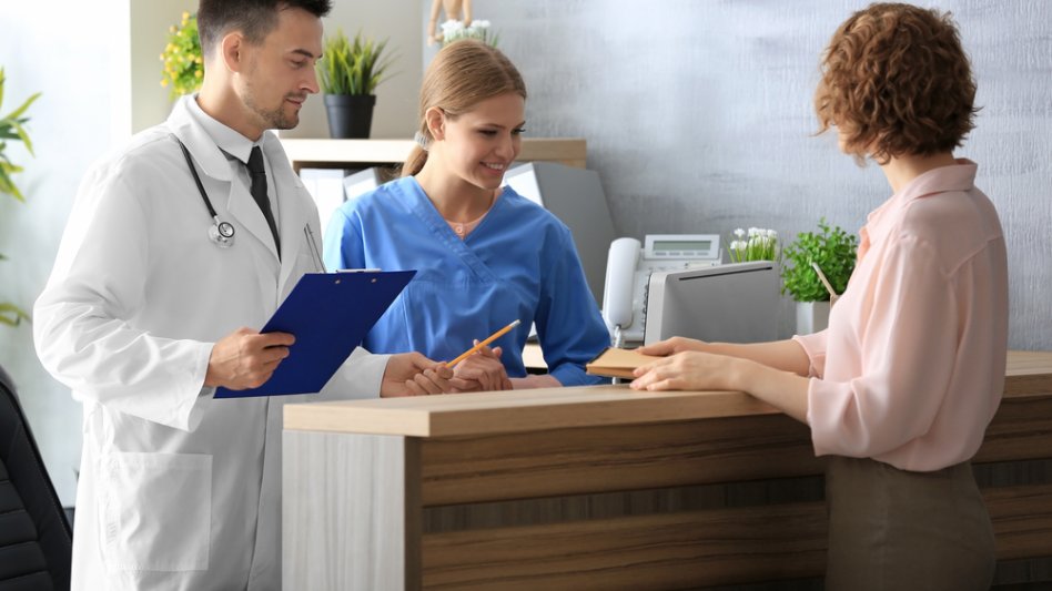 Τι είναι το AXA Check-in;