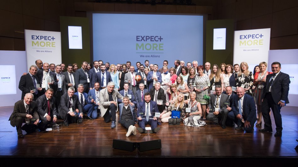 Allianz Ελλάδος: Expect more. We are Allianz
