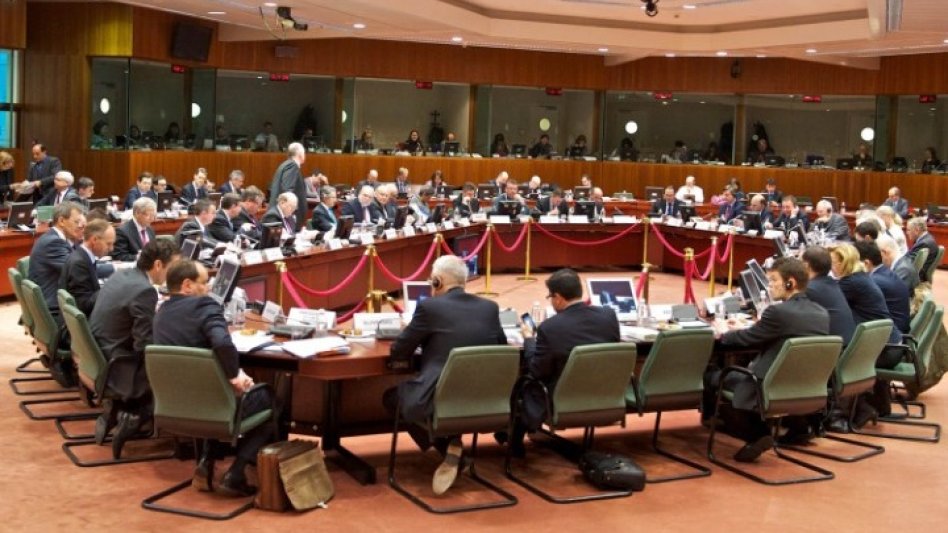 Πράσινο φως από το EuroWorking Group για τη μη περικοπή συντάξεων
