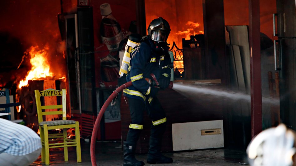 Σκέψεις για την ΕΑΕΕ μέχρι να μας "θυμηθεί" μια επόμενη καταστροφή, από τον Ι. Περιστέρη