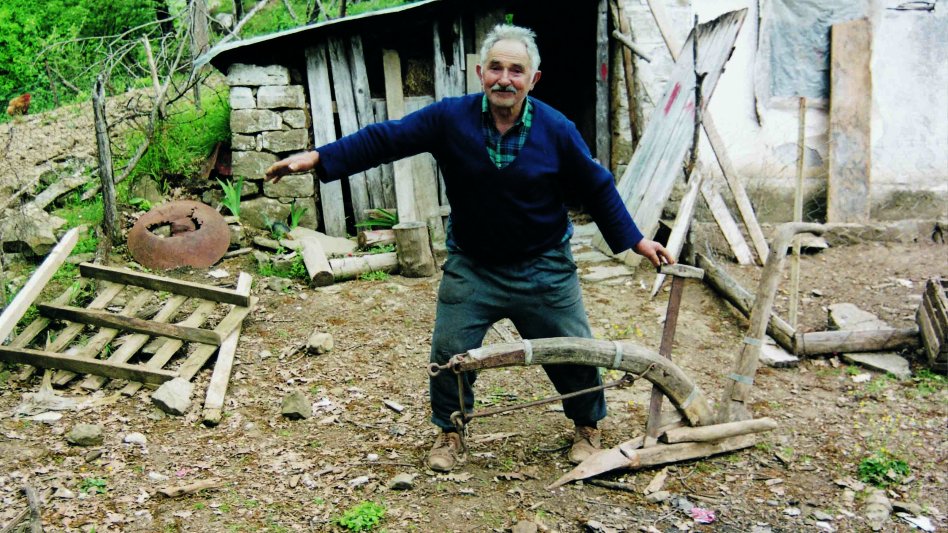 Αραρίσκοντας Ηλίας Προβόπουλος: Ένα εργαλείο που λέγεται αλέτρι