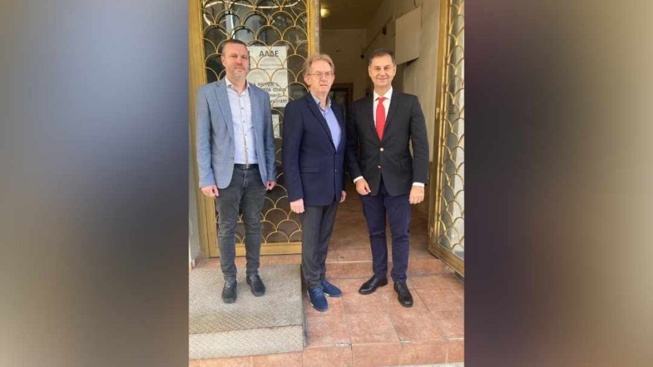 Χάρης Θεοχάρης στη Λάρισα: Σε όλη την λιανική η διασύνδεση POS και ταμειακών!