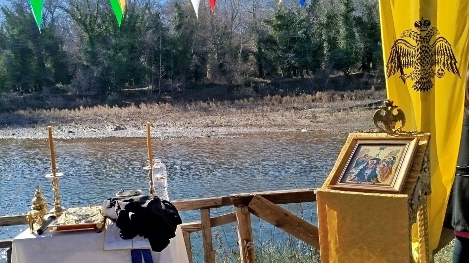 Ηλίας Προβόπουλος: Ο αγιασμός του Σπερχειού