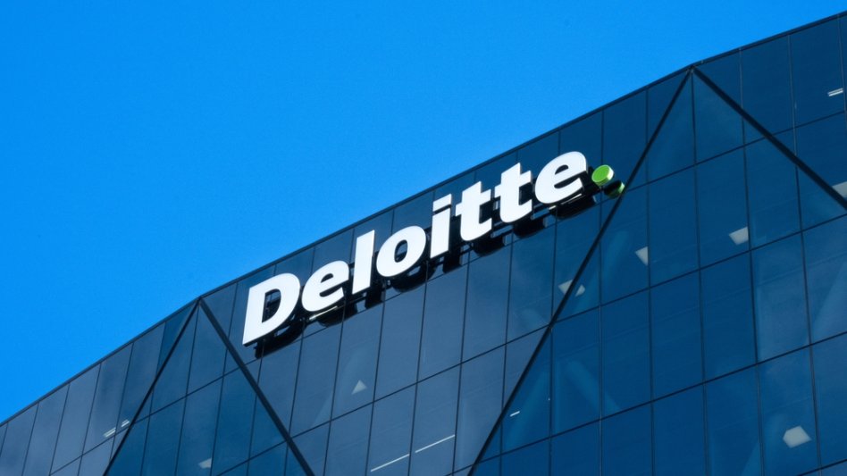 Deloitte: Η Τεχνητή Νοημοσύνη δεν έχει εδραιώσει ακόμα τη θέση της στα Διοικητικά Συμβούλια