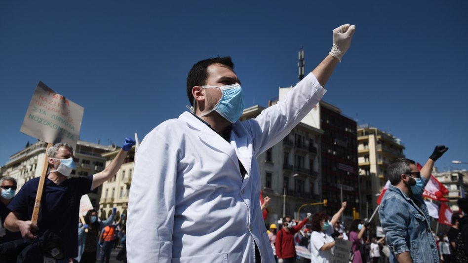 Απίστευτη ανακοίνωση της 2ης ΥΠΕ προς υγειονομικούς: Μην μιλάτε σε δημοσιογράφους αν δεν το γνωρίζουμε