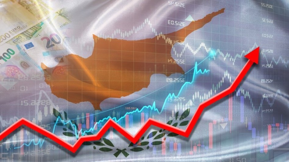 Αναδιάταξη δυνάμεων έφεραν στην Κύπρο, οι συγχωνεύσεις με τραπεζικό χρώμα