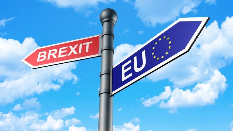 Ποιες οι επιπτώσεις στις ΕΠΥ από ένα Brexit. 170 ΕΠΥ από την Βρετανία στην Ελλάδα και 8 από το Γιβραλτάρ