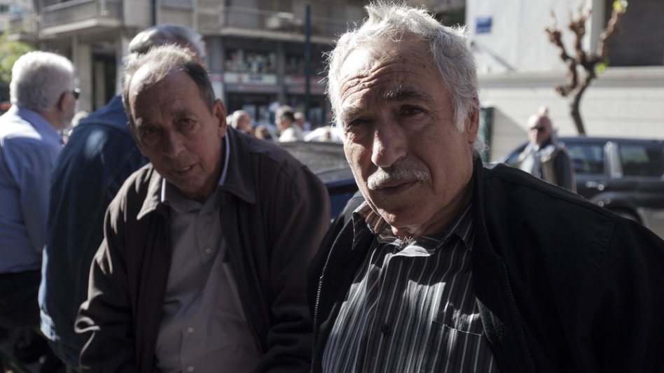 Ποιοι χάνουν και ποιοι ευνοούνται από τις αλλαγές στη διαδοχική ασφάλιση;