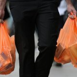 plastikes-sakoules.jpg