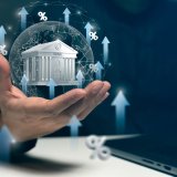 Η ώρα των τραπεζών, ο «γυμνός» Ερντογάν και οι εγχώριοι «πατριώτες», και νέο fund «κοιτάζει» προς την Αθήνα, ο Καραμανλής στηρίζει(;) «Πιερ», επέκταση της Eurobank στη Μέση Ανατολή
