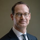 allianz_ceo_oliver_bate