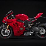 my22_ducati_panigalev4s_3
