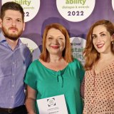 i-psifiaki-efarmogi-medi-on-tis-interamerican-vraveytike-sta-bravo-sustainability-awards-2022